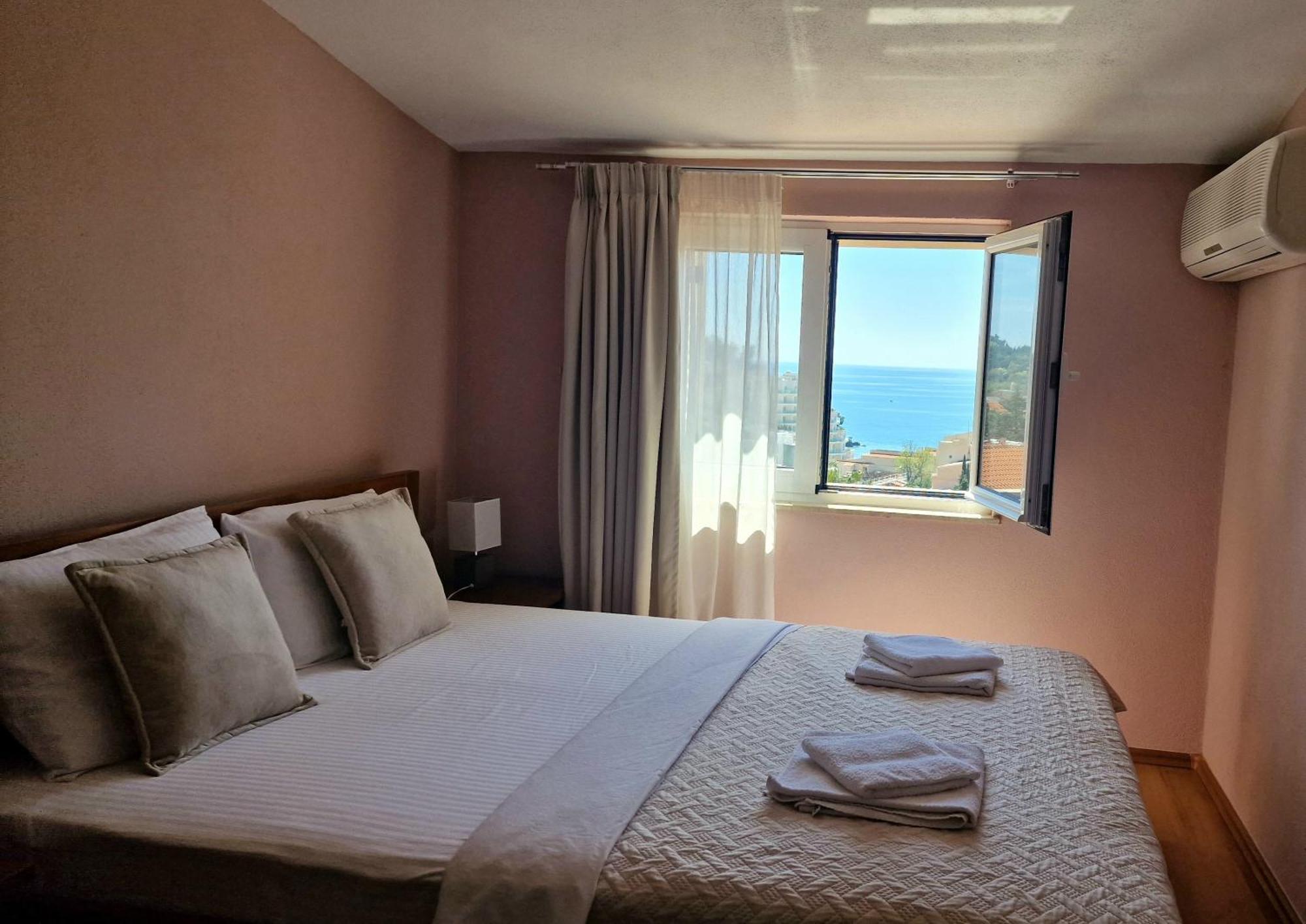 Vila Lena Petrovac Exteriér fotografie